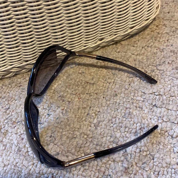 Tom Ford Sunglasses - Picture 7 of 10
